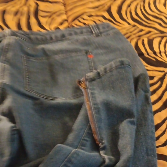 Classic Blue Denim Jeans - Picture 7 of 7